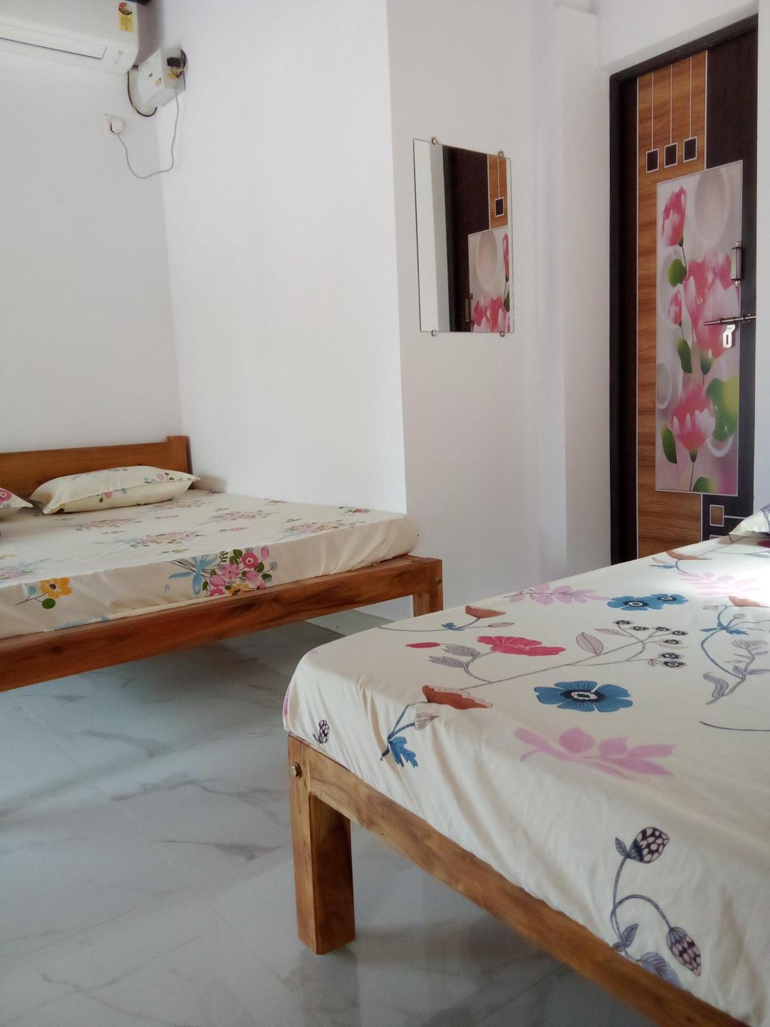 Gajananstay Beach Facing Rooms Gokarna Gokarna  Εξωτερικό φωτογραφία